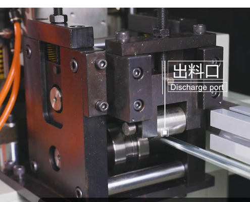Industrieller Luftfilter-innerer Rahmen, der die Maschine halb automatisch bildet