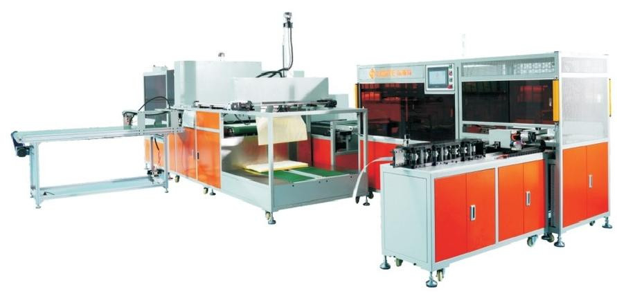 12 Stück/Min. Luftfilter-Fleckenmaschine Erfolgreiche Produktion von Luftfilterrahmen